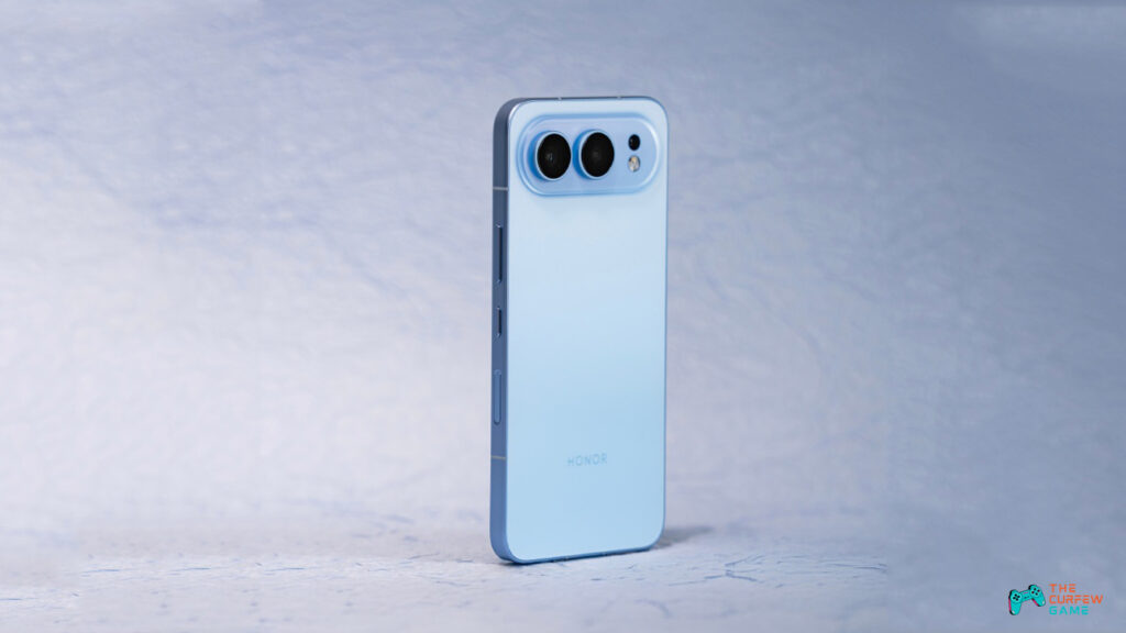 Honor 500 phone in soft blue